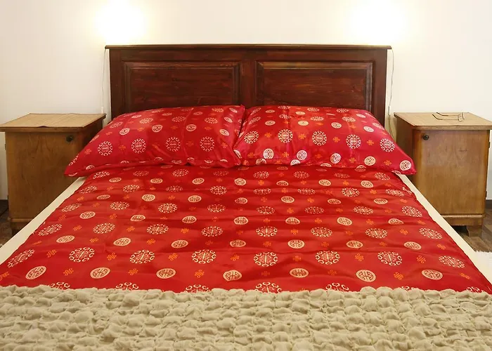 Harangvirag 36 Apartman