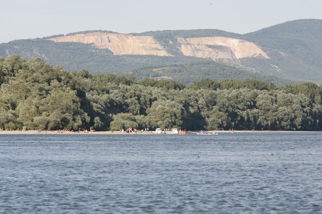 Harangvirag 36 Apartman